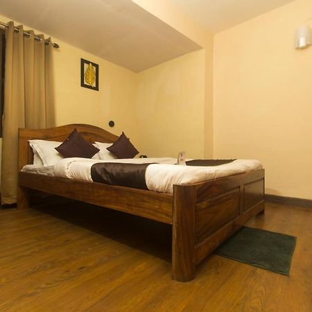 דרג'ילינג Oyo 9454 Hotel Golden Leaf מראה חיצוני תמונה