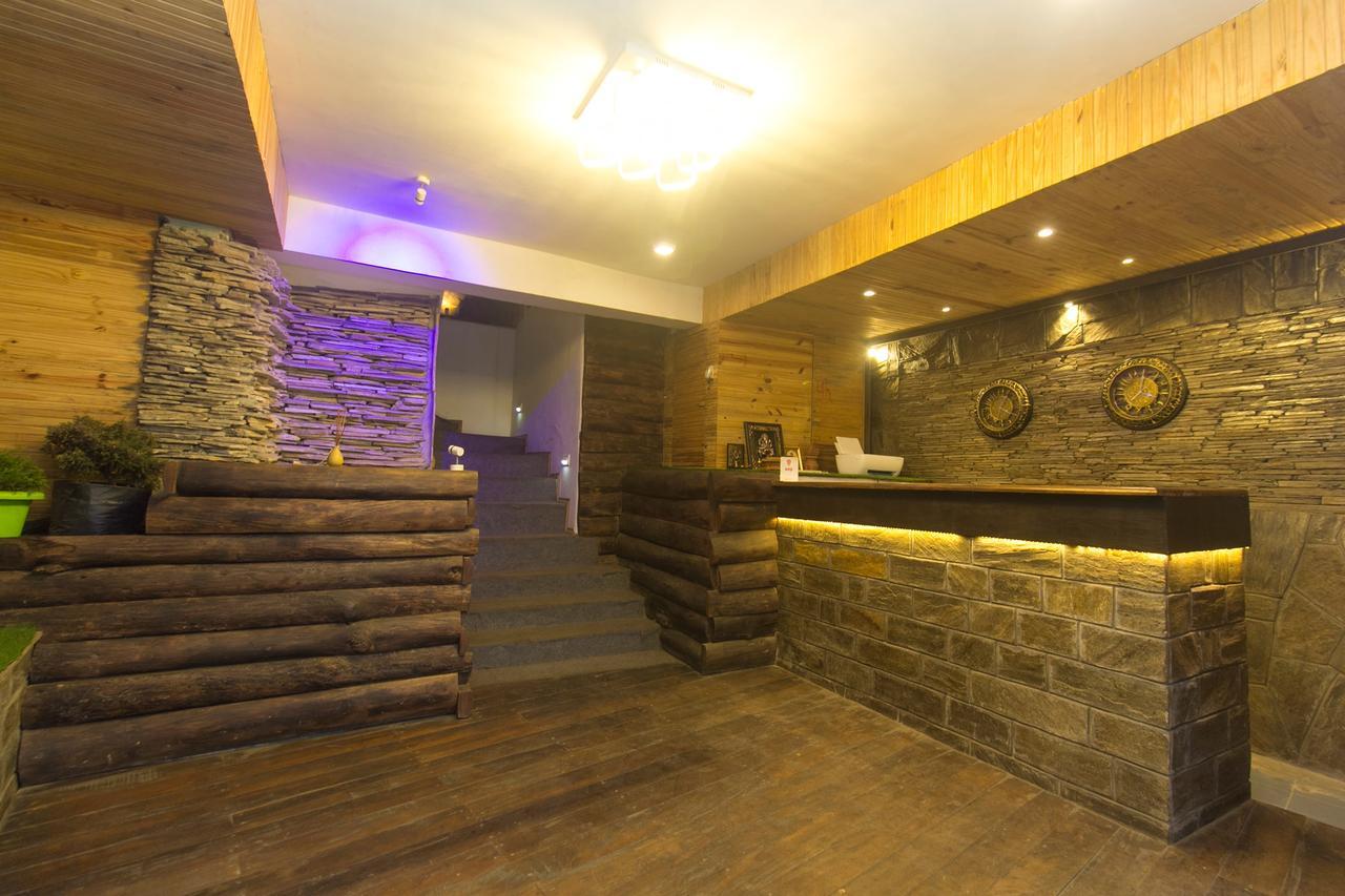 דרג'ילינג Oyo 9454 Hotel Golden Leaf מראה חיצוני תמונה